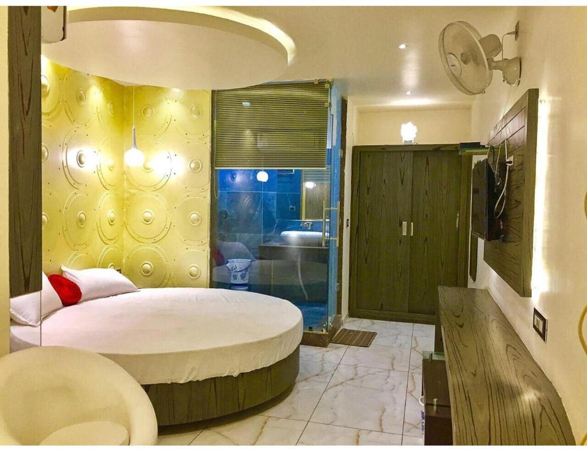 Hotel The Royal, Sehore 외부 사진