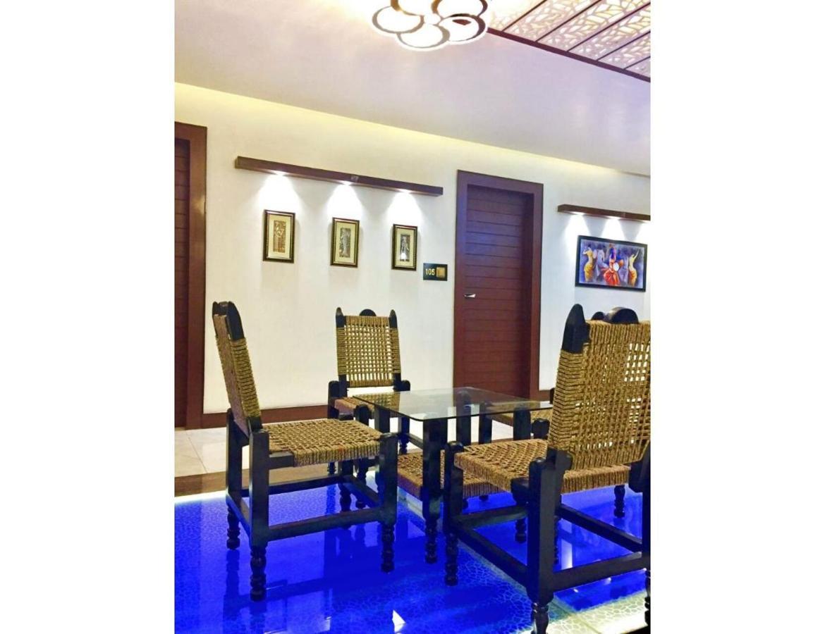 Hotel The Royal, Sehore 외부 사진