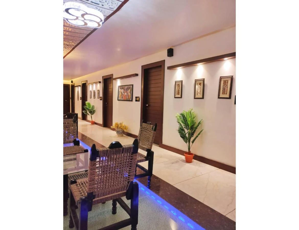 Hotel The Royal, Sehore 외부 사진